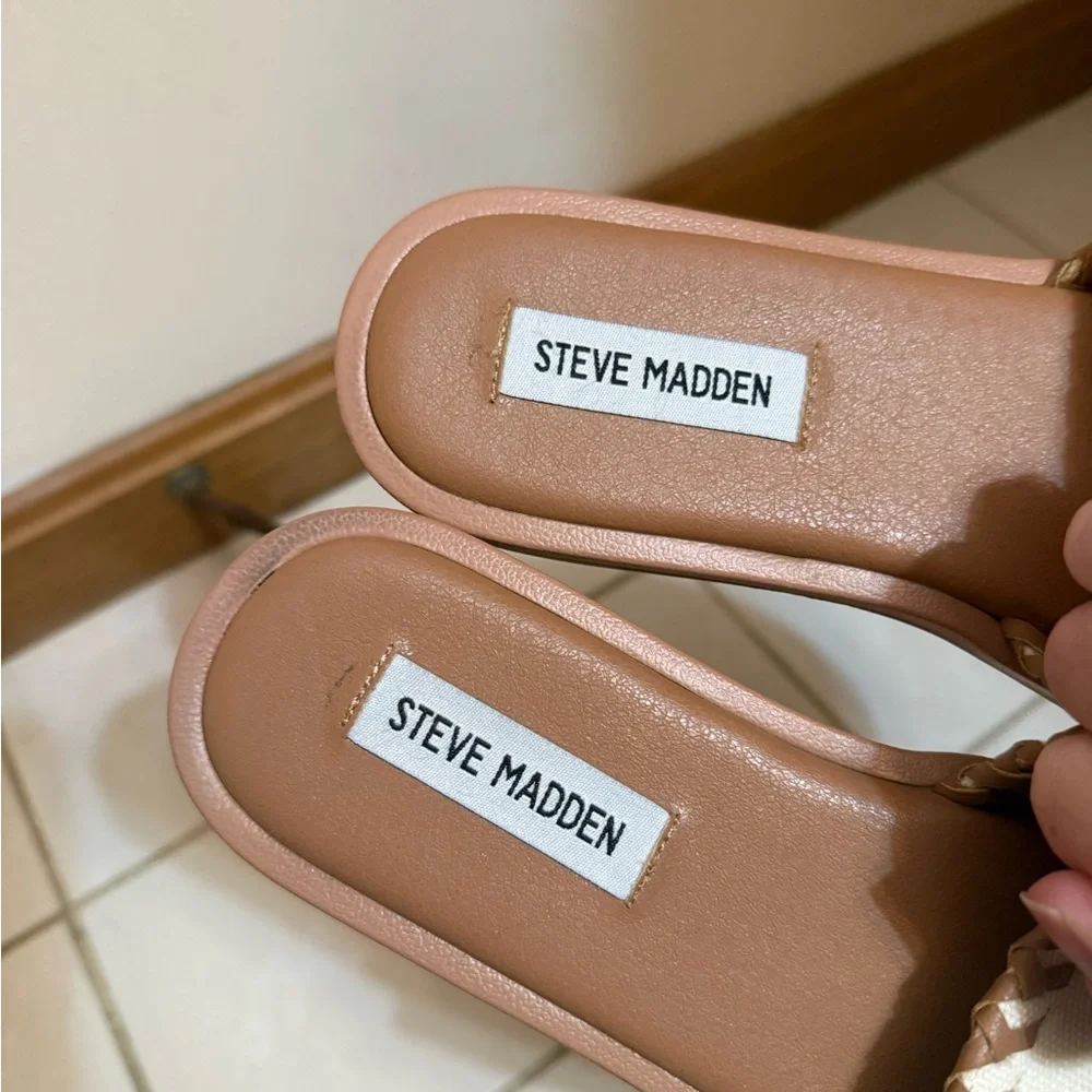 Steve Madden | Woven Brown and Cream Slide Sandals size 8.5
